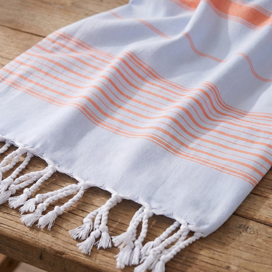 2 kleuren hamamdoek lichtblauw/mandarijn - detail