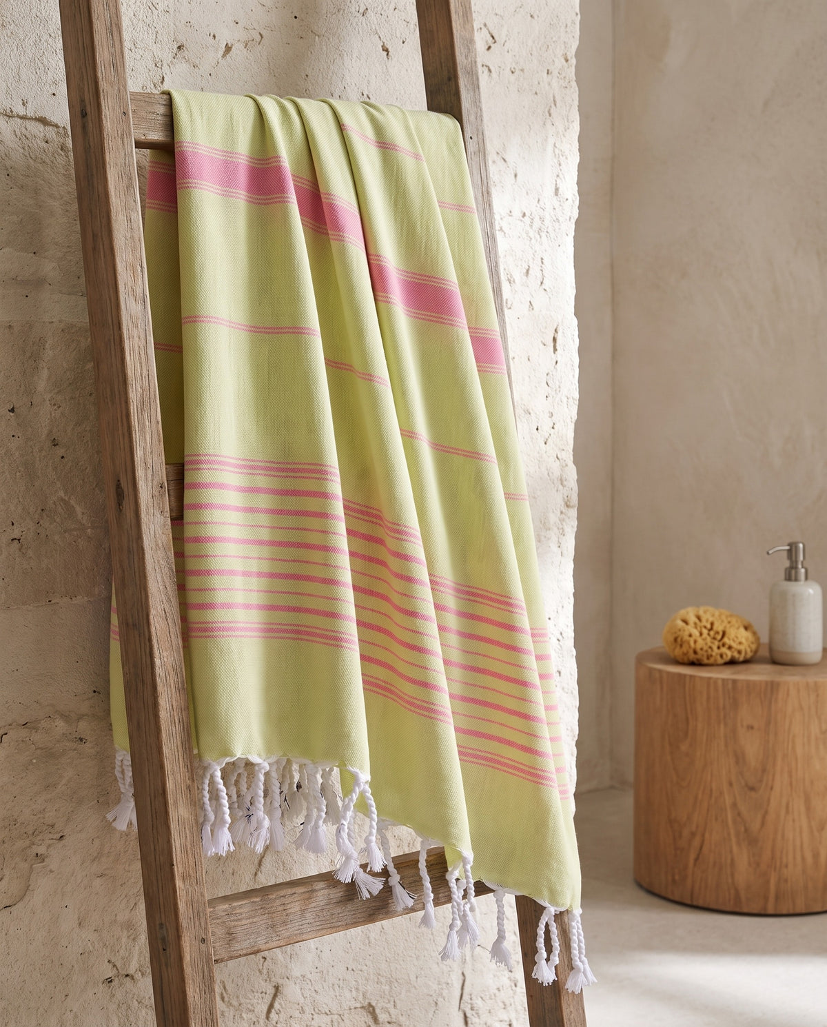 2 kleuren hamamdoek linde/zuurstokroze - sfeer