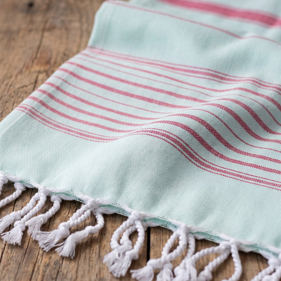 2 kleuren hamamdoek mint/robijn - detail