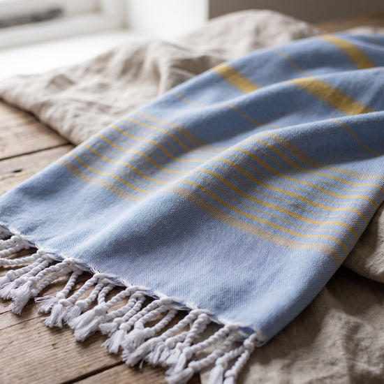2 kleuren XXL hamamdoek blauw/mosterd - detail