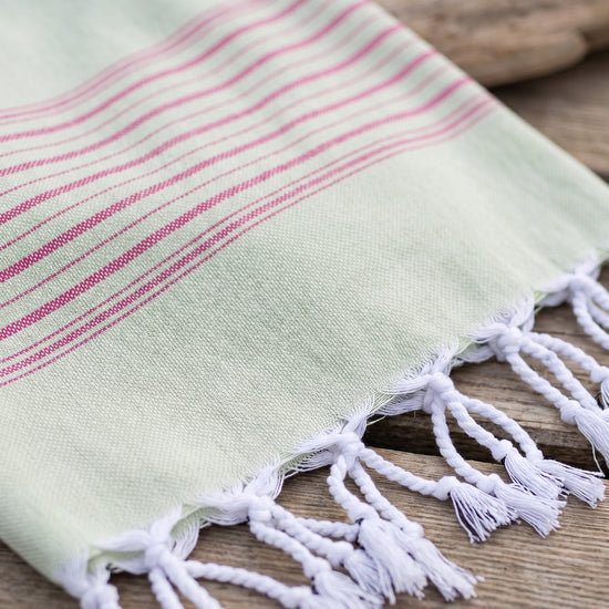 2 kleuren XXL hamamdoek lichtgroen/fuchsia - detail