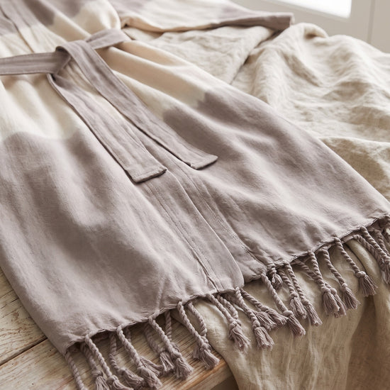 dip dye badjas taupe - detail