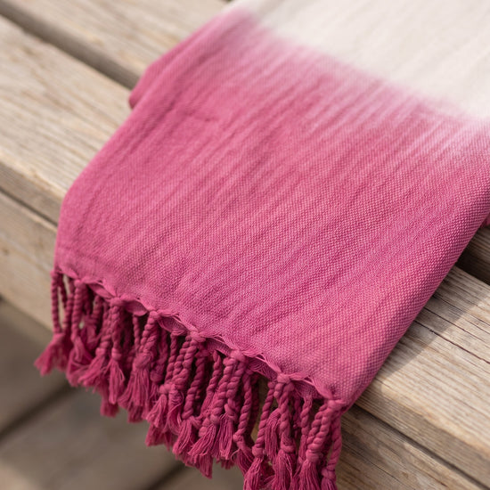 dip dye hamamdoek fuchsia - detail