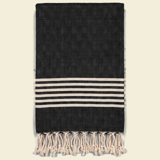 gastendoek Krem Sultan black - op kleur