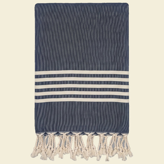 gastendoek Krem Sultan navy - op kleur
