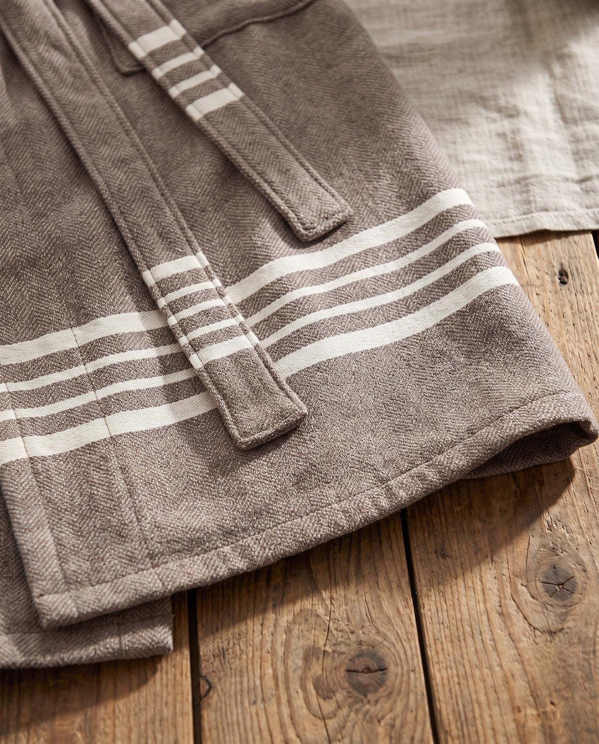 gevoerde hamam badjas Krem Sultan khaki - detail