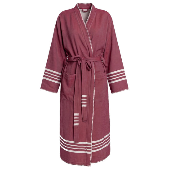 hamam badjas Krem Sultan bordeaux met farmer stitch - vrijstaand