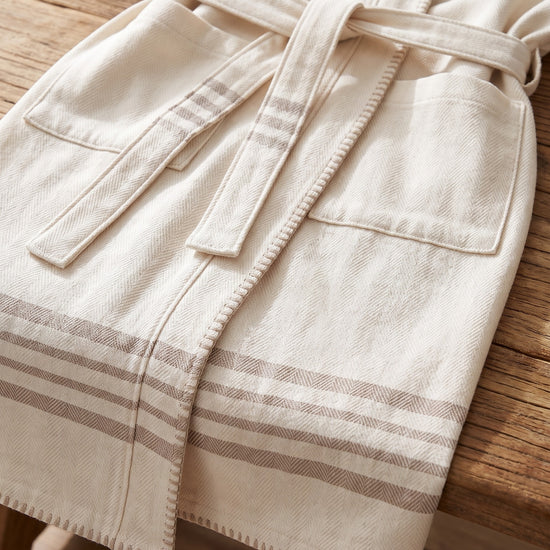 hamam badjas Krem Sultan natural taupe met farmer stitch - detail