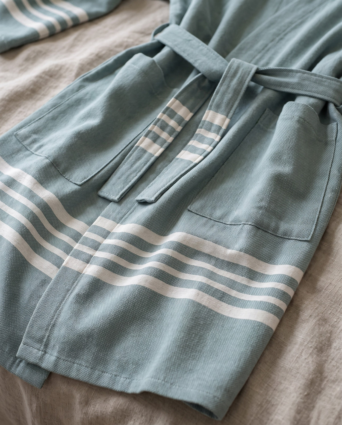 hamam badjas Sun almond green - detail