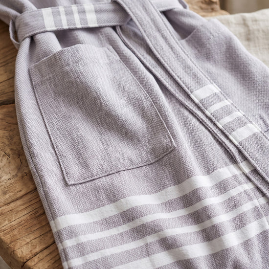 hamam badjas Sun light grey - detail