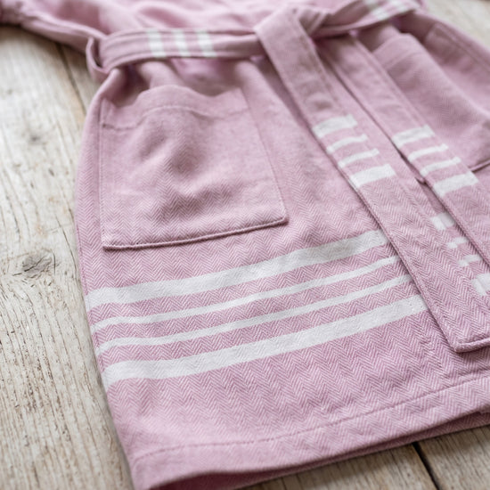 hamam badjas Sun rose pink - detail
