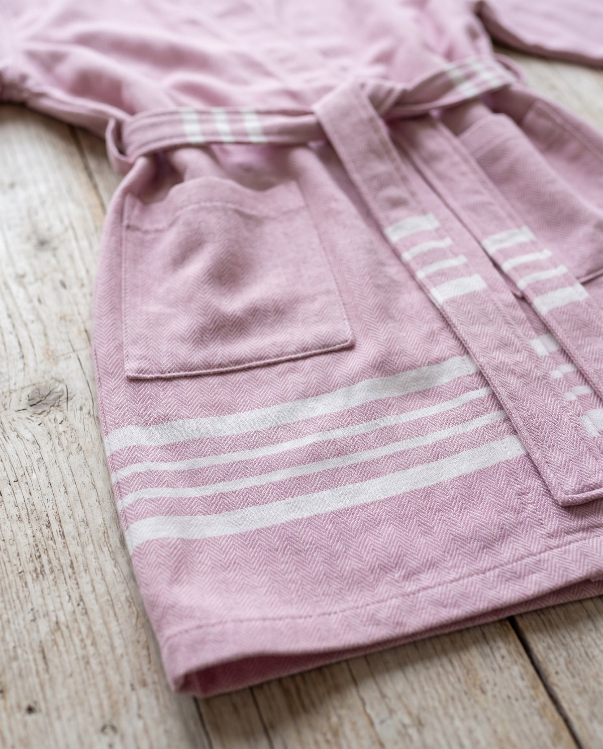 hamam badjas Sun rose pink - detail