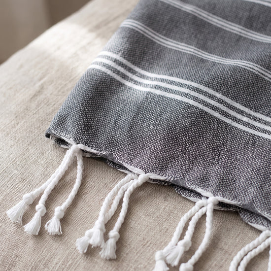 hamam handdoek donkergrijs - detail