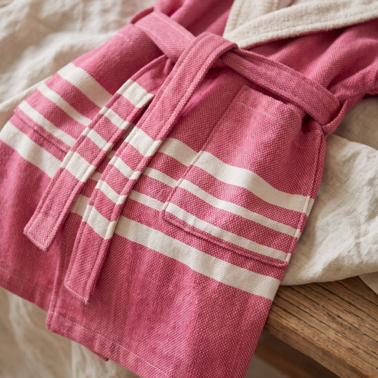 hamam kinderbadjas fuchsia - detail