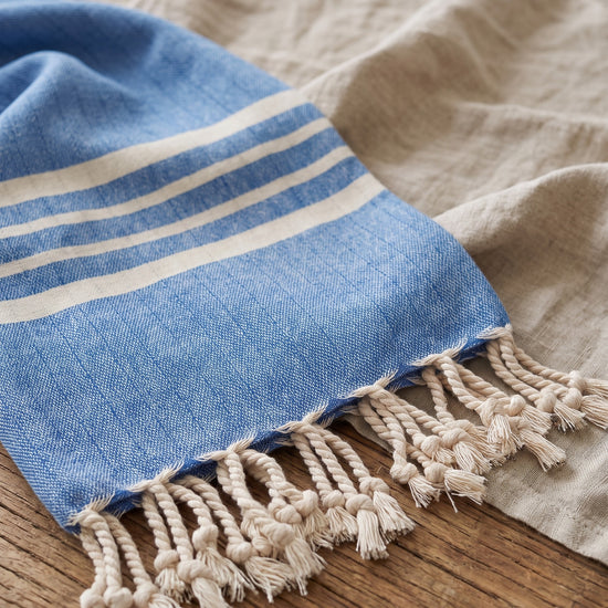 hamamdoek Krem Sultan blue - detail
