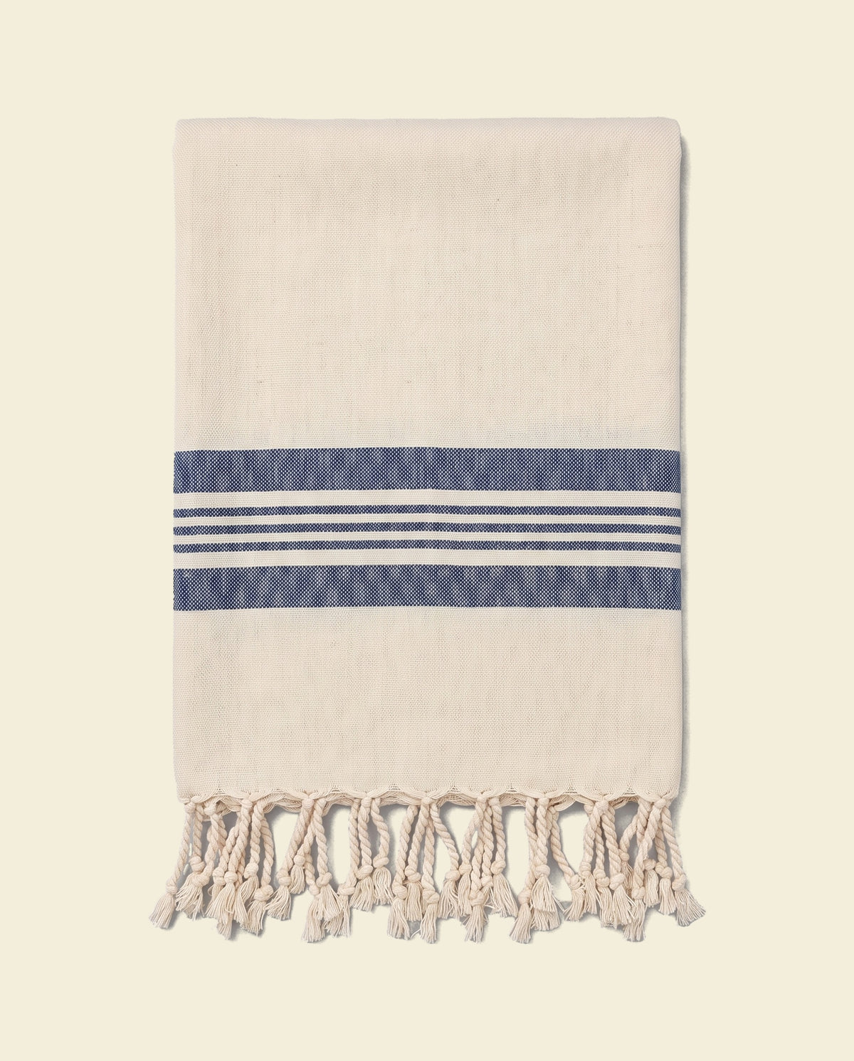 hamamdoek Krem Sultan natural navy - op kleur