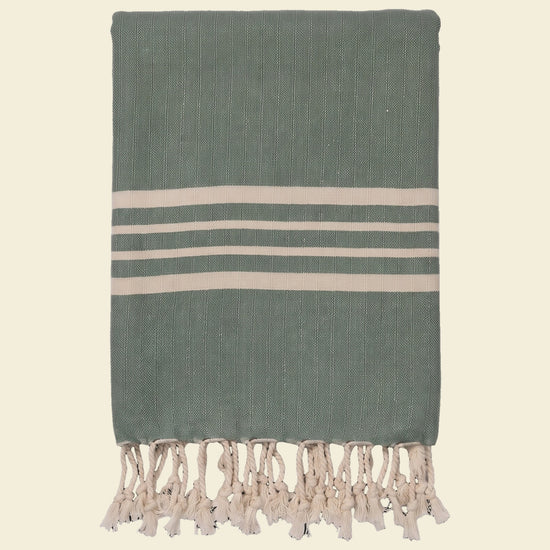 hamamdoek Krem Sultan XXL almond green - op kleur