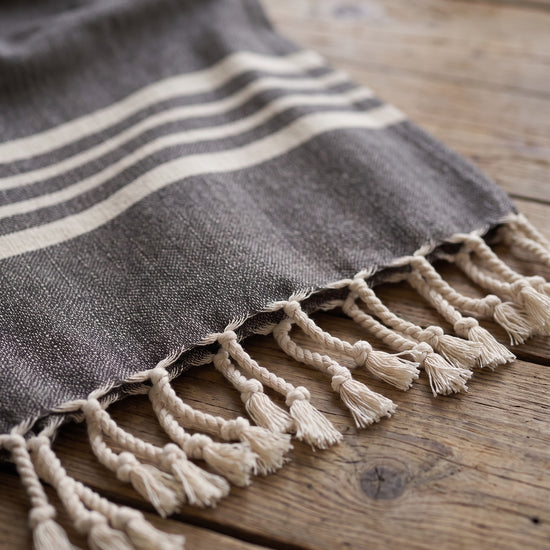 hamamdoek Krem Sultan XXL dark grey - detail