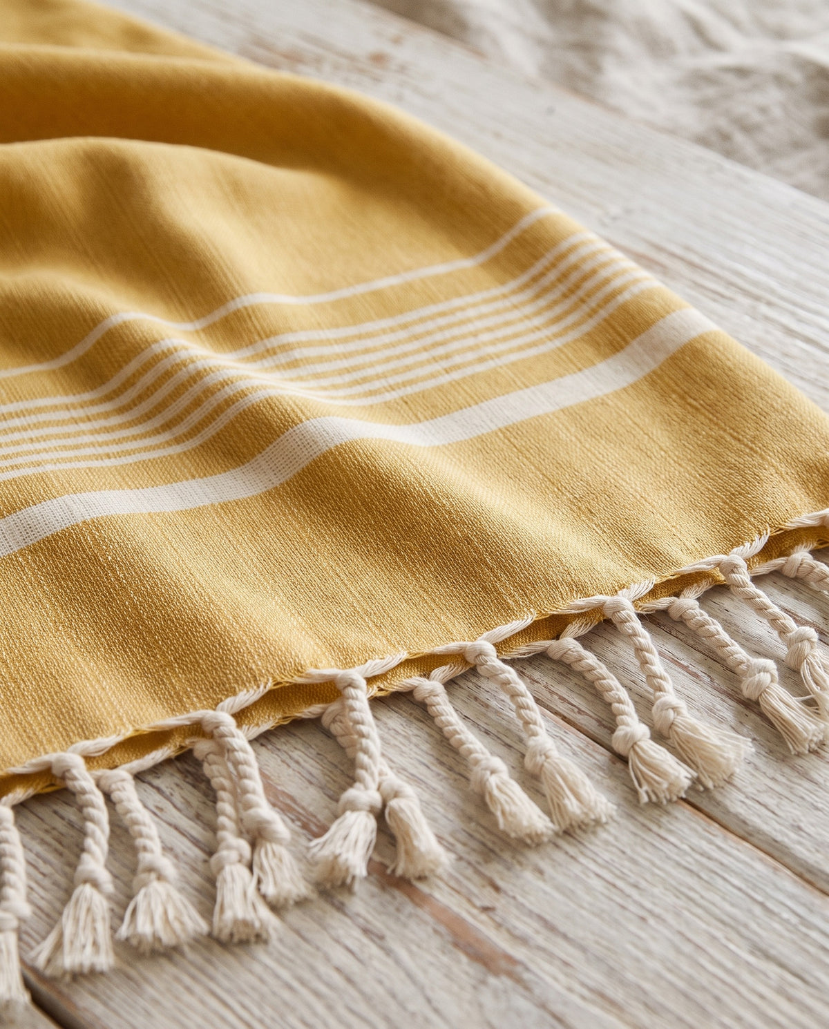 hamamdoek Krem Sultan XXL mustard yellow - detail