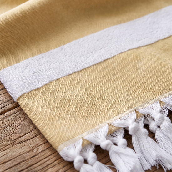 hamamdoek met badstof mosterd - detail