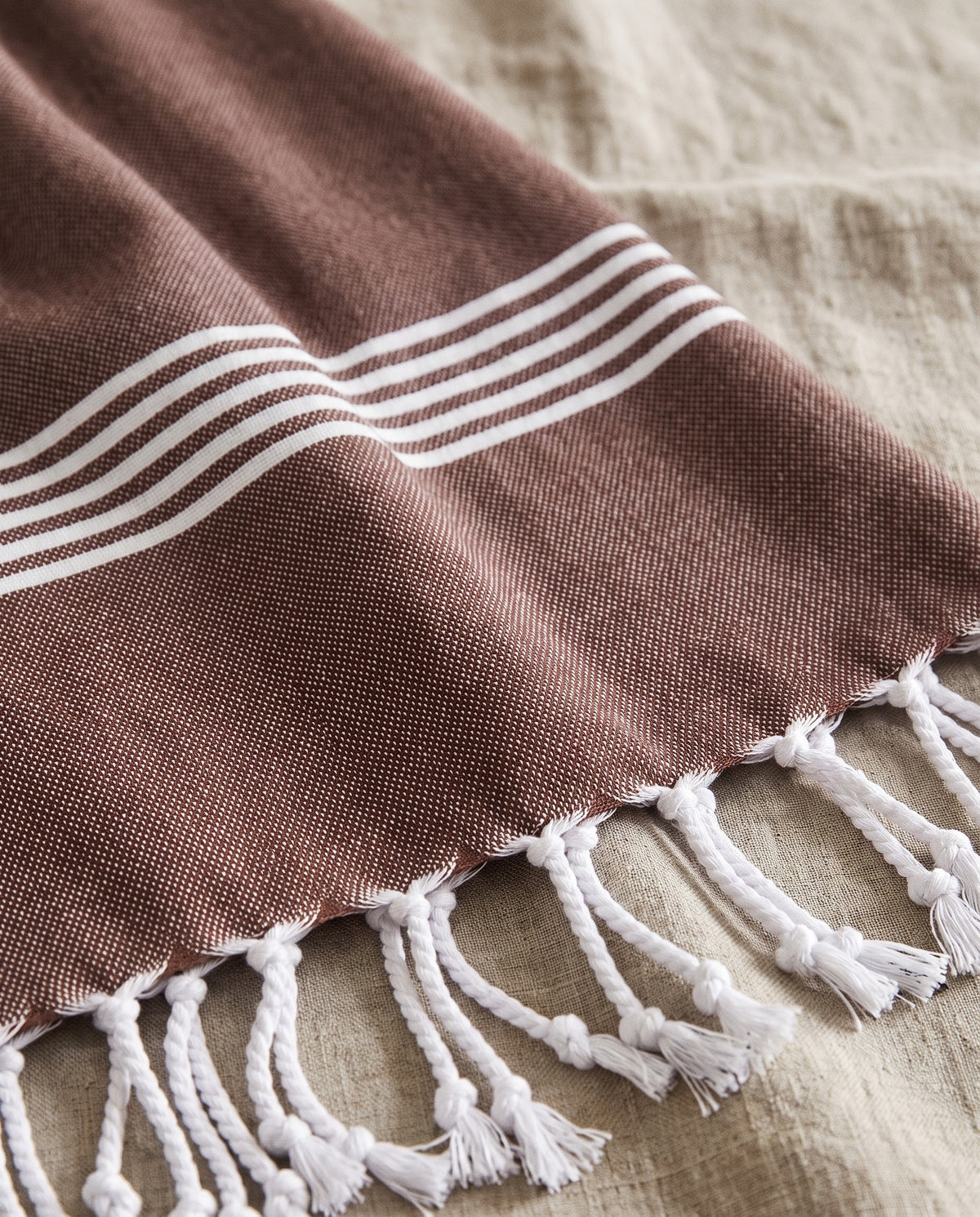 hamamdoek XL chocolade - detail