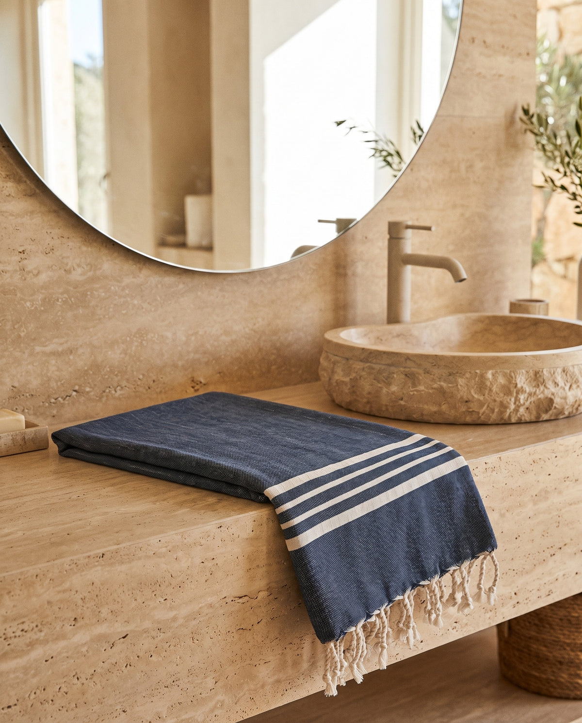 Hamamdoek XL navy – Krem Sultan - sfeer