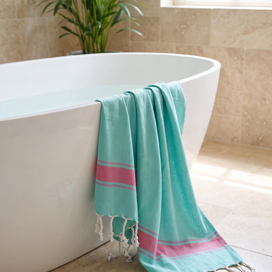 kids hamamdoek turquoise pink - sfeer