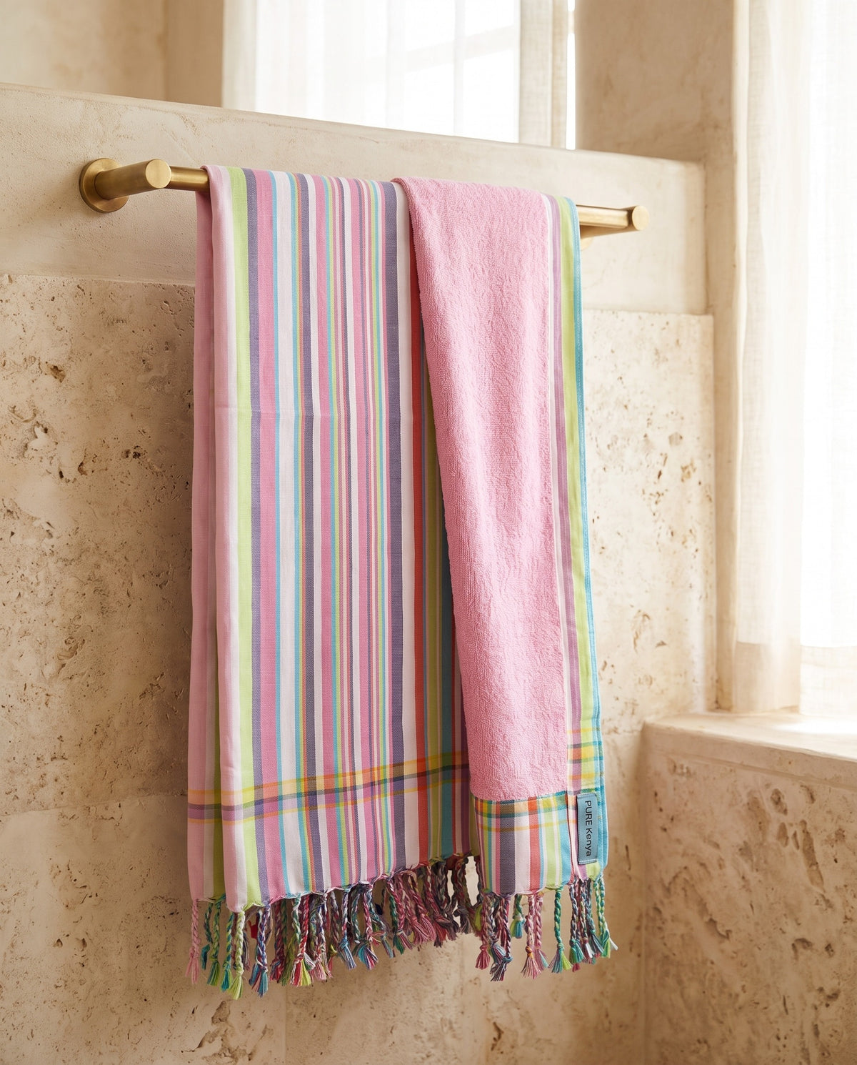 kikoy strandlaken multi stripes pink - sfeer