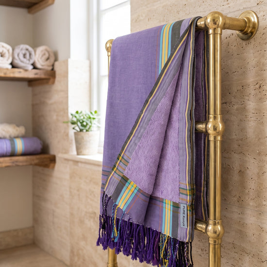 kikoy strandlaken stone washed lila - sfeer