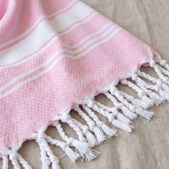 kleine hamamdoek honingraat roze - detail