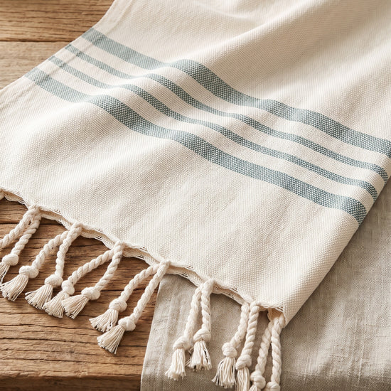 kleine hamamdoek Krem Sultan natural almond green - detail