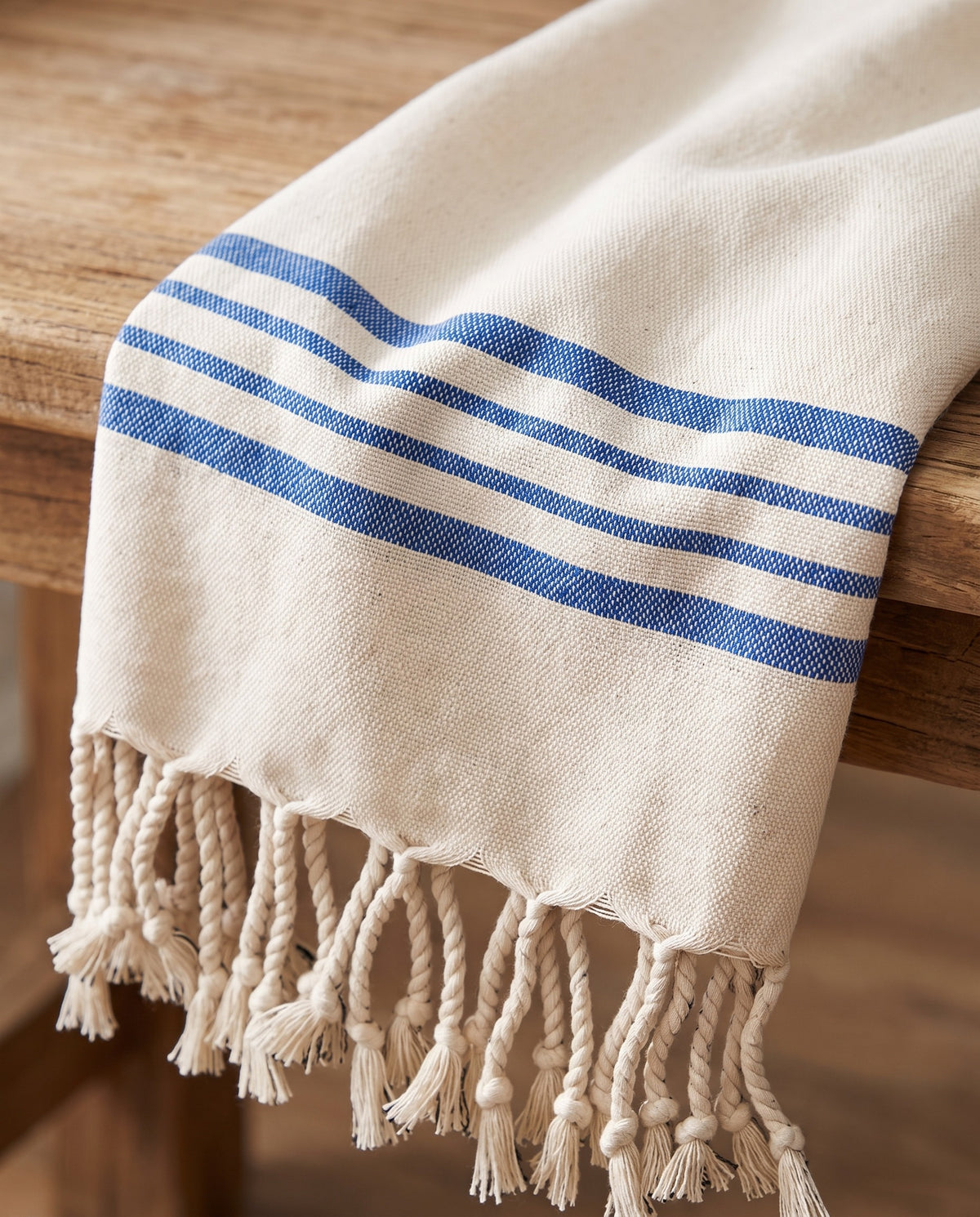 kleine hamamdoek Krem Sultan natural royal blue - detail