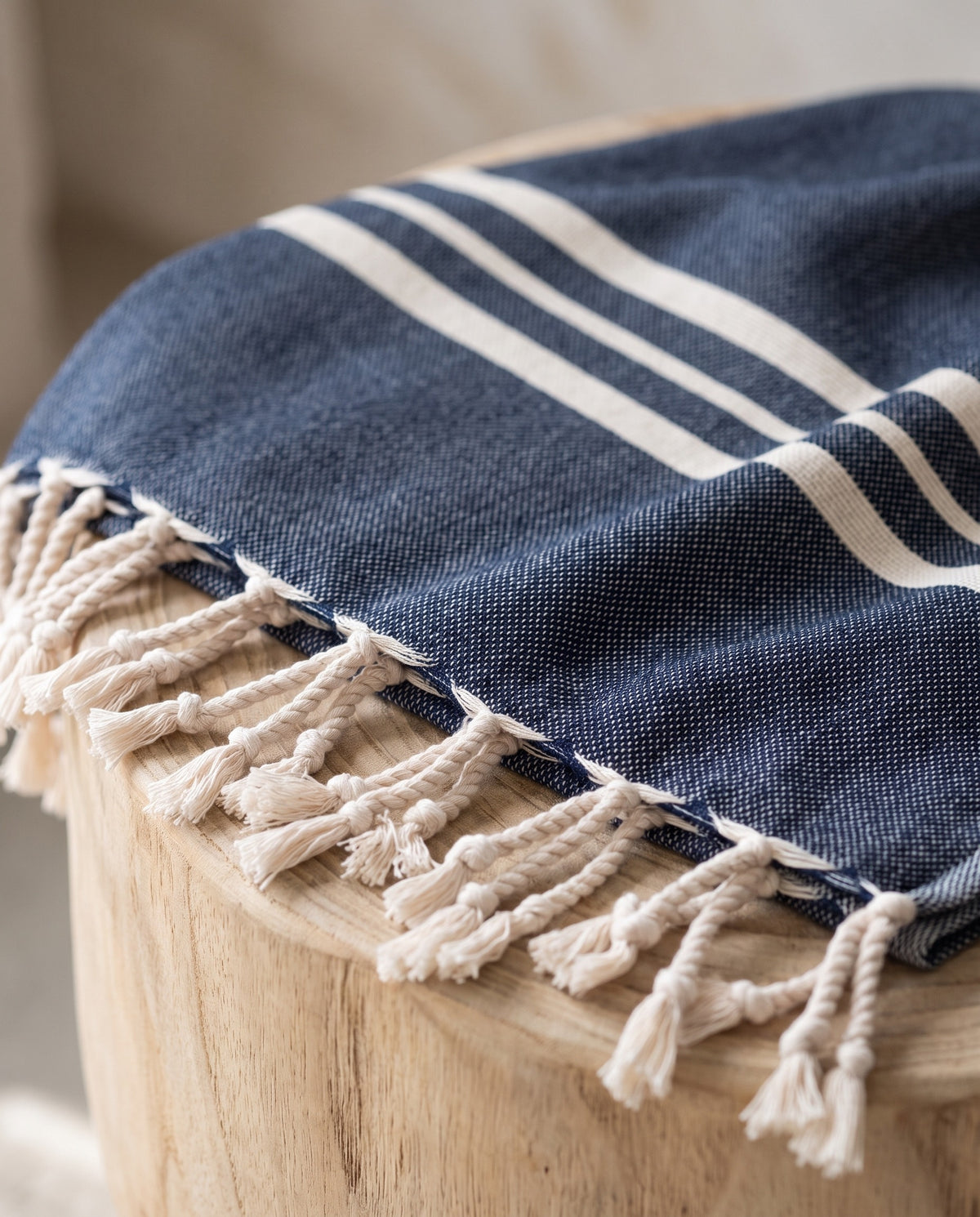 kleine hamamdoek Krem Sultan navy - detail
