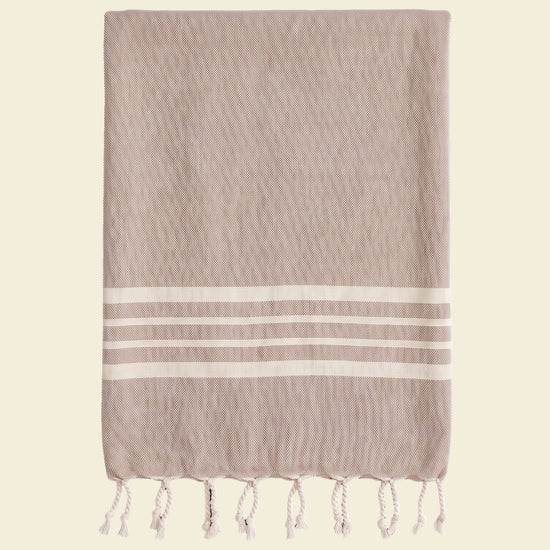 kleine hamamdoek Krem Sultan taupe - op kleur