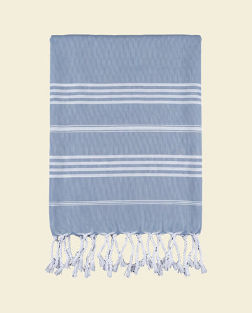 kleine hamamdoek Leyla air blue - op kleur