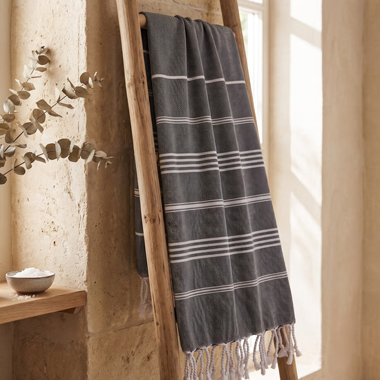 kleine hamamdoek Leyla black - sfeer