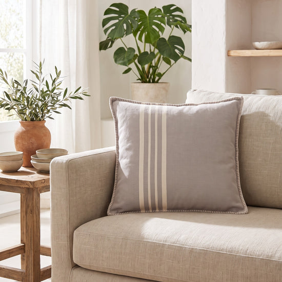 kussenhoes 40x40 Krem Sultan light grey - sfeer