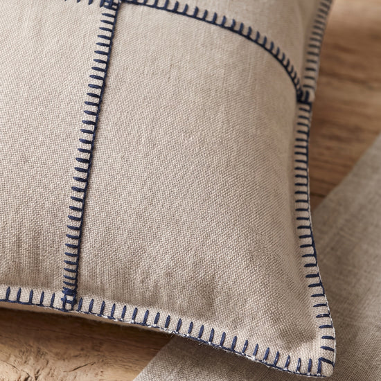 kussenhoes 50x50 patchwork navy - detail