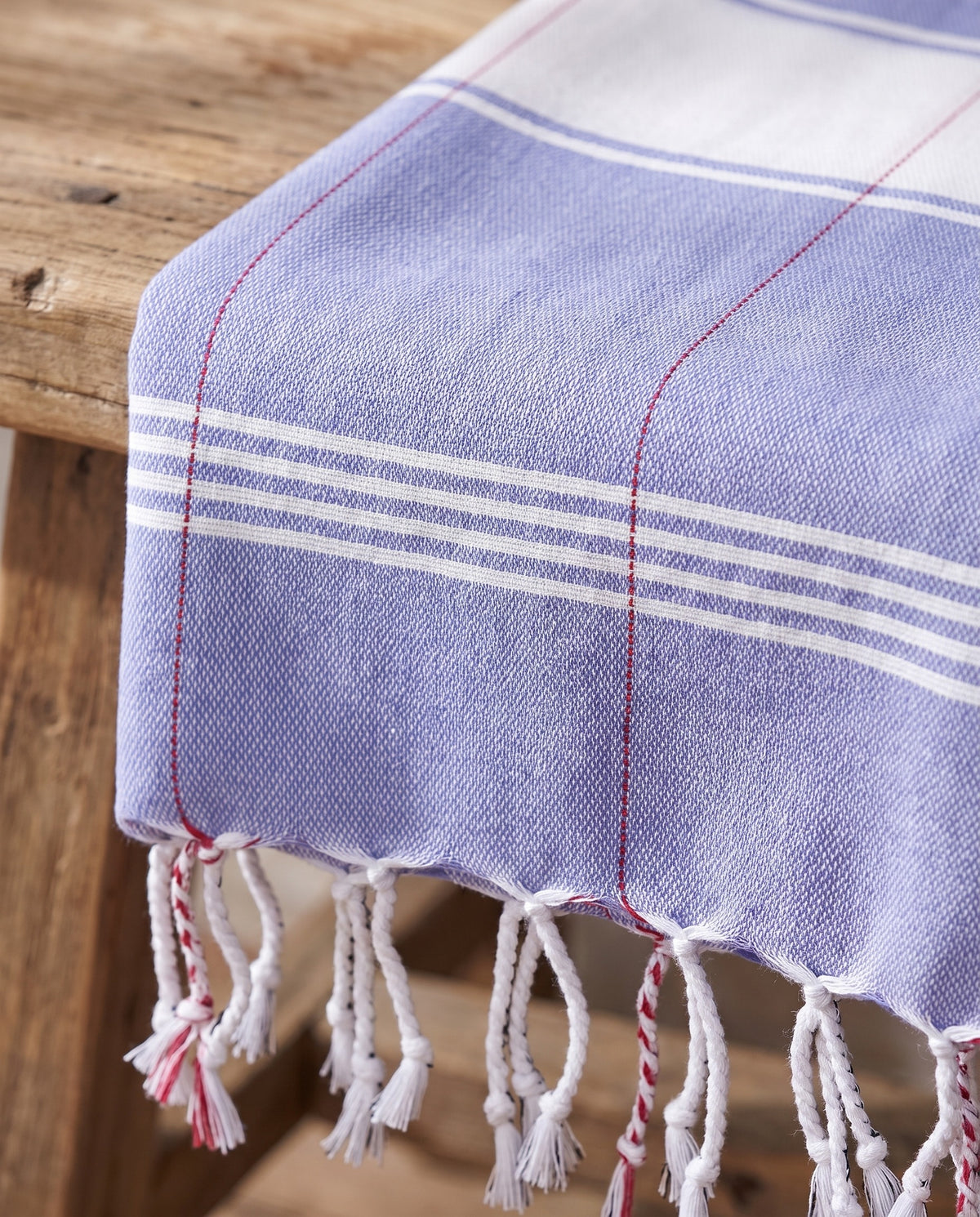organic hamamdoek biokatoen lavendelblauw wit - detail