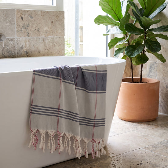 organic hamamdoek biokatoen lichtgrijs - sfeer