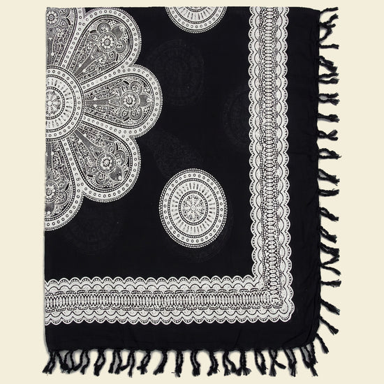 Pareo Flower black white - op kleur