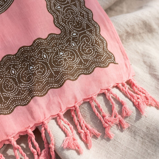 pareo Flower pink light blue - detail