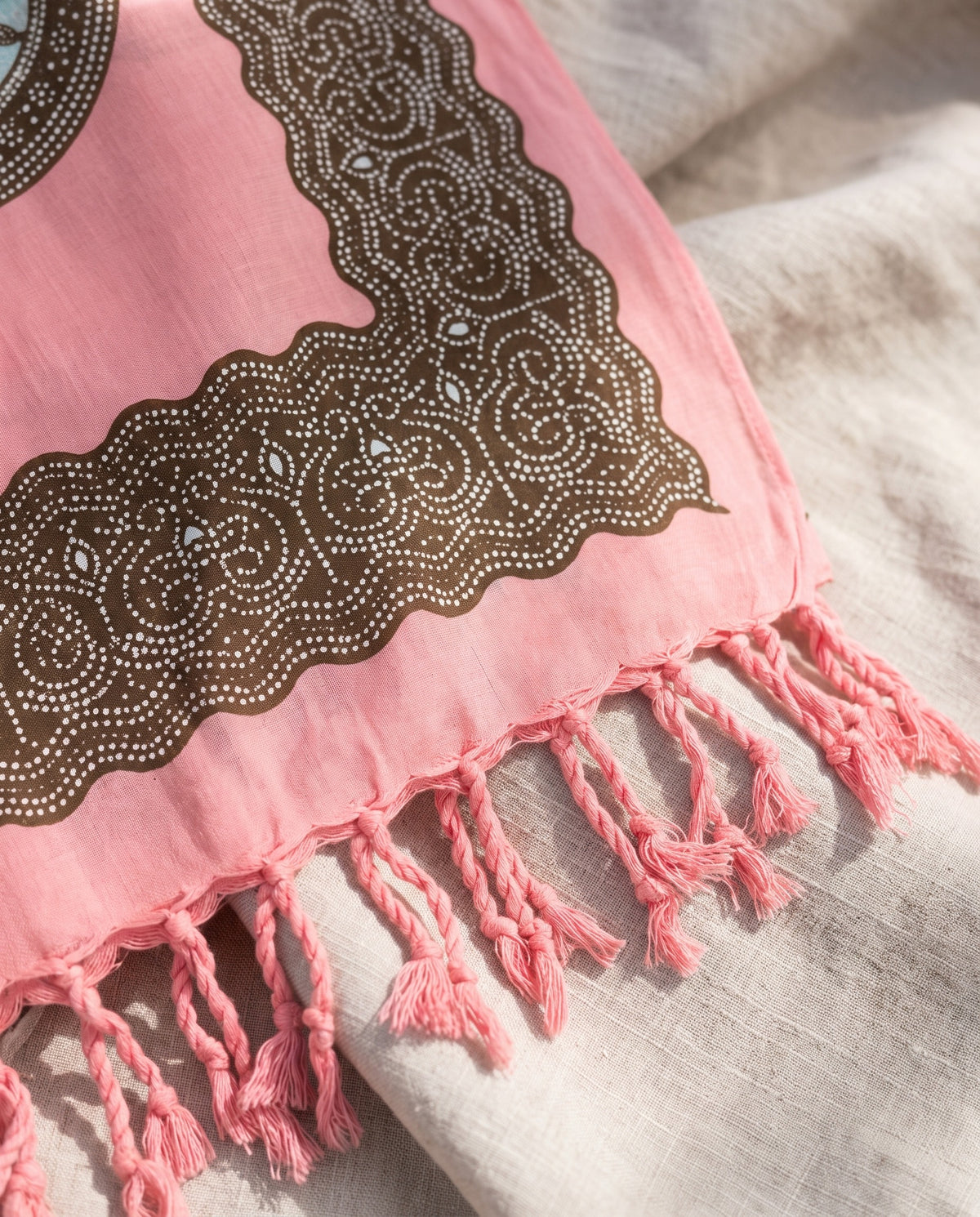 pareo Flower pink light blue - detail