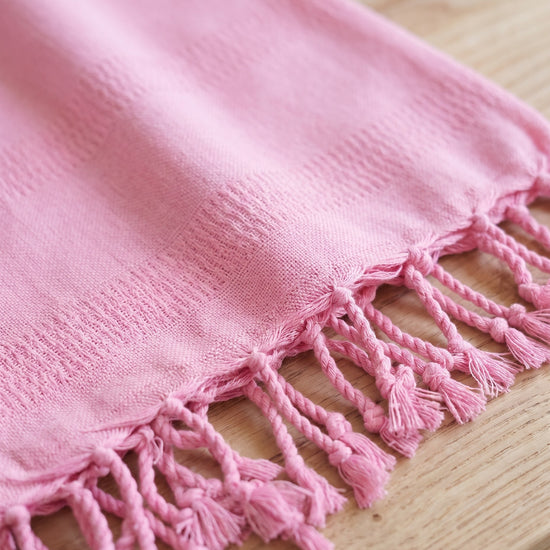 pareo hamamdoek Aqua roze - detail
