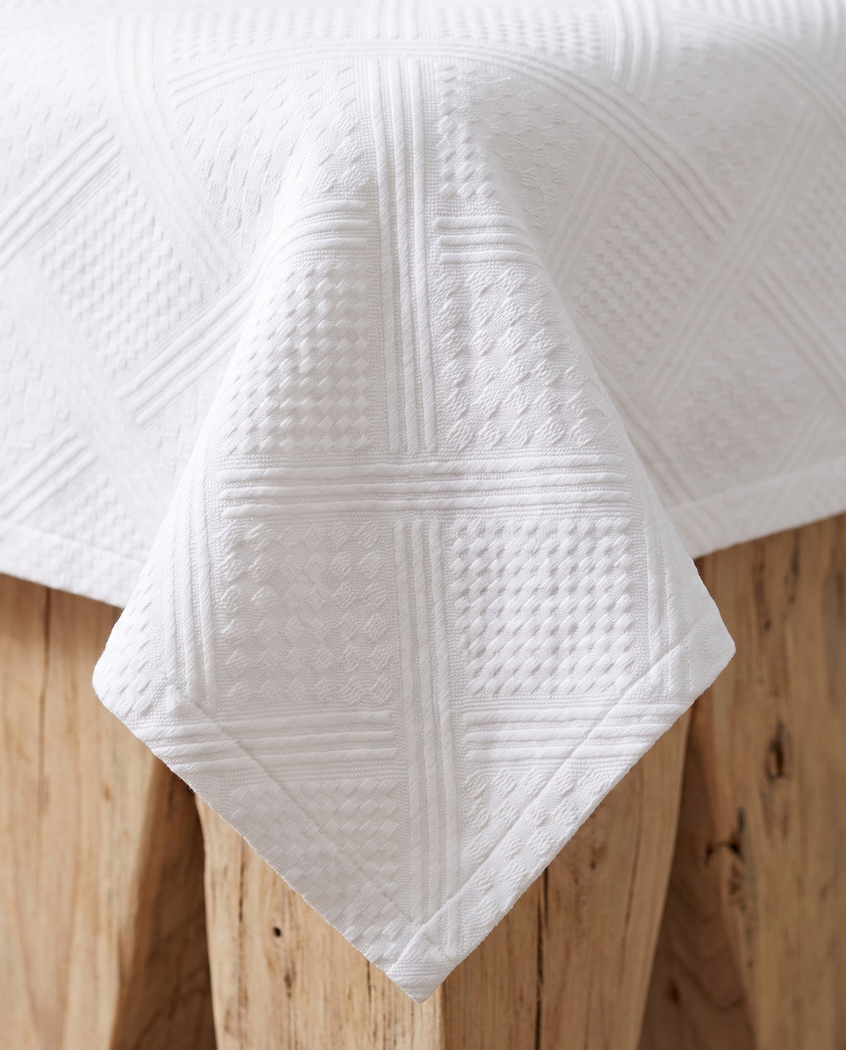 pique bedsprei original wit - detail