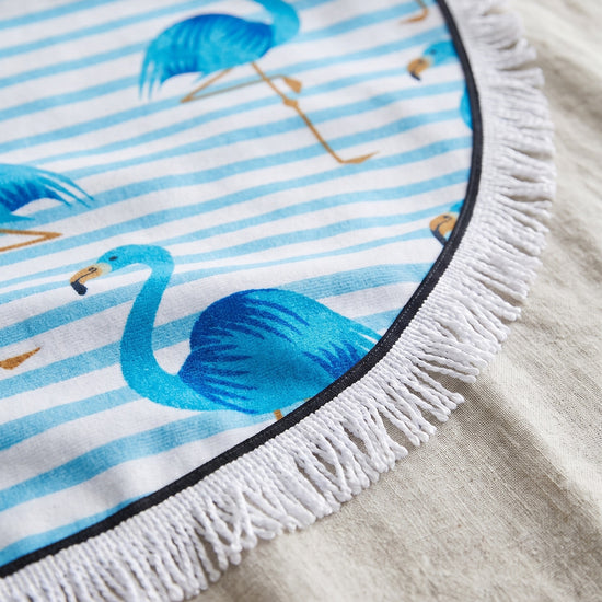 Roundie Gypsy Flamingo blue fringe - detail