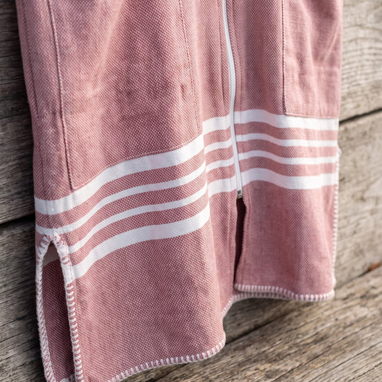 sauna poncho met rits dusty rose Sultan - detail