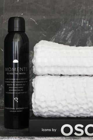Shower Foam "Moments to Feel the Water"