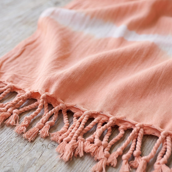 tie dye hamamdoek melon - detail