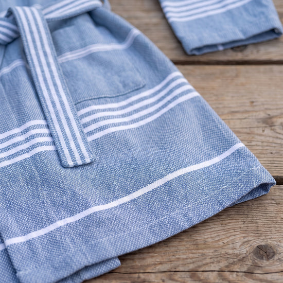 twinning kinder badjas Leyla badstof air blue - detail
